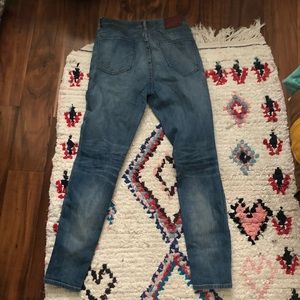 Madewell Jeans - Madewell Highrise Skinny Jeans 29 Madewell Jeans - Madewell Highrise Skinny Jeans 29